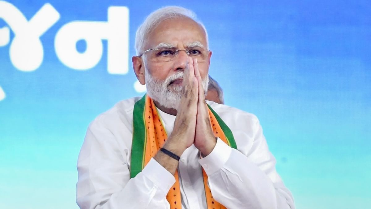 PM Vishwakarma scheme: वाढदिवशी PM मोदी करणार नव्या योजनेची घोषणा, कोणाला मिळणार आर्थिक मदत PM Vishwakarma scheme: वाढदिवशी PM मोदी करणार नव्या योजनेची घोषणा, कोणाला मिळणार आर्थिक मदत