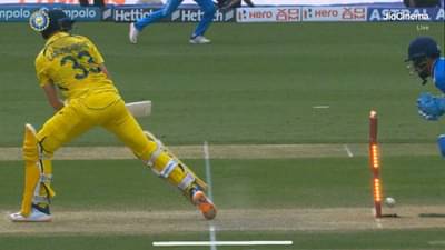 IND vs AUS : आर. अश्विन याचं नशीब जोरात, आधी संघात संधी आणि आता गेलेली विकेट मिळाली Watch Video