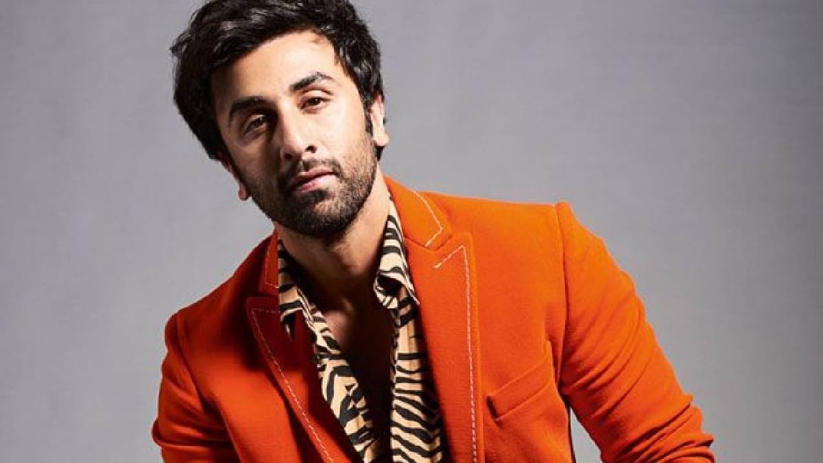 Ranbir Kapoor च्या अडचणी वाढणार? ईडीनं बजावलं समन्स, काय आहे प्रकरण?