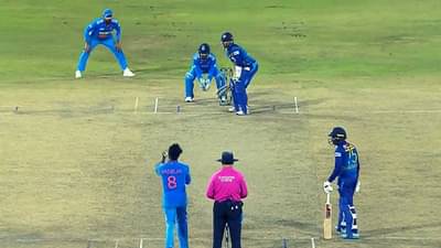 IND vs SL : कोण बोलतं रे वडापाव, रोहितचा कॅच पाहून ट्रोलर्सची बोलती बंद, पाहा व्हिडीओ