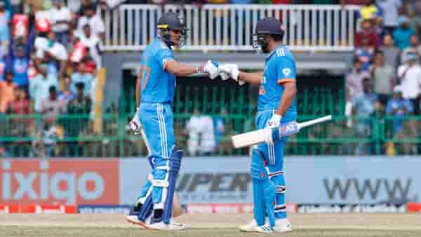 IND vs PAK : रोहित शर्मा याला आशिया कपच्या पहिल्या सामन्यात फसवलं, दुसऱ्या सामन्यात वचपा काढत धु धु धुतलं