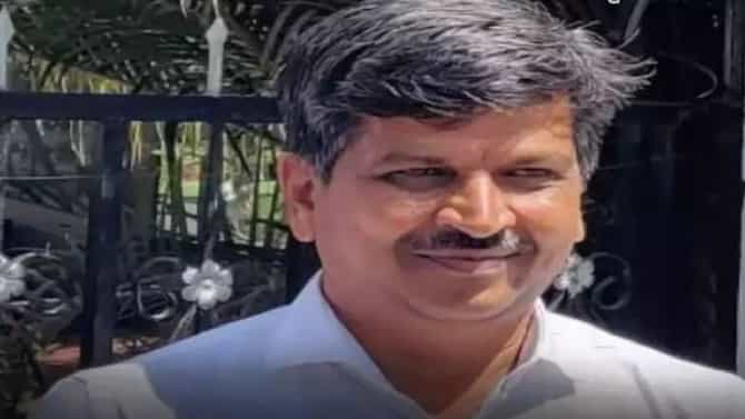 Pune News | जिल्हा परिषदेच्या शाळेचा कायापालट करणाऱ्या वारे गुरुजींचा निकाल आला? काय दिला निर्णय