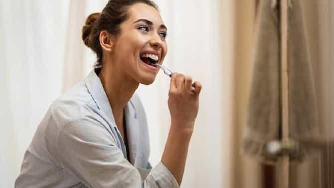 Health : जेवणानंतर तोंड धुत नसाल वेळीच व्हा सावधान, कारण... जाणून घ्या!