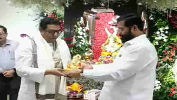 Ganesh Chaturthi 2023 | राज ठाकरे ‘वर्षा’वर, मुख्यमंत्री एकनाथ शिंदे यांच्या बाप्पाचं घेतलं दर्शन अन्…