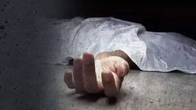 पती इंजिनिअर पत्नी नर्स, विष प्राशन करून केली आत्महत्या; सुसाईड नोट तुम्हाला रडवेल