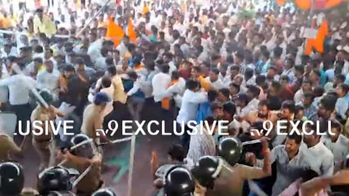 Maratha Reservation Protest | जालना येथे मराठा आंदोलकांवर पोलिसांकडून लाठीचार्ज, काय घडला प्रकार? Maratha Reservation Protest | जालना येथे मराठा आंदोलकांवर पोलिसांकडून लाठीचार्ज, काय घडला प्रकार?