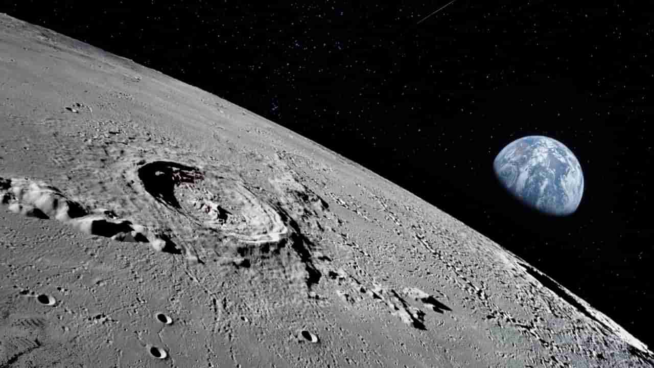 पृथ्वीच्या मदतीमुळे चंद्रावर तयार होतंय पाणी, Chandrayaan-1 च्या डेटामुळे झाला खुलासा