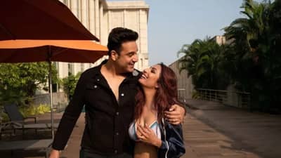 LOVE STORY | 12 वर्ष लहान पुरुषावर अभिनेत्रीचा जडला जीव, वन नाईट स्टँडनतंर सुरु झाली लव्हस्टोरी