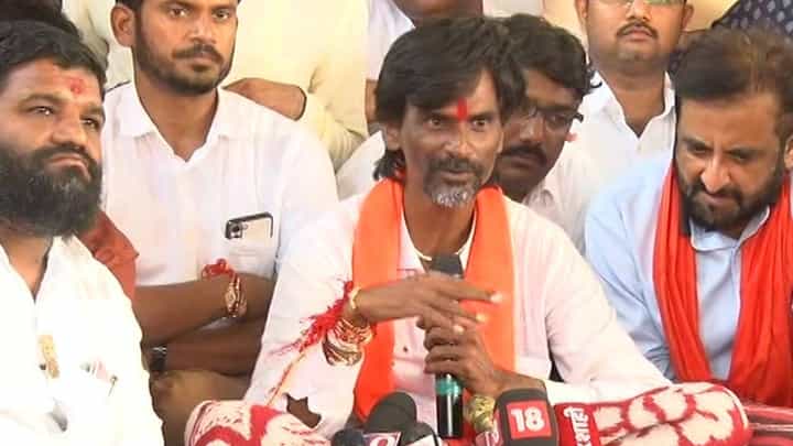 Manoj Jarange Patil सकाळी ११ वाजता उपोषण सोडणार? पण मराठा आरक्षणाबाबत 'त्या' मागणीवर ठाम Manoj Jarange Patil सकाळी ११ वाजता उपोषण सोडणार? पण मराठा आरक्षणाबाबत 'त्या' मागणीवर ठाम