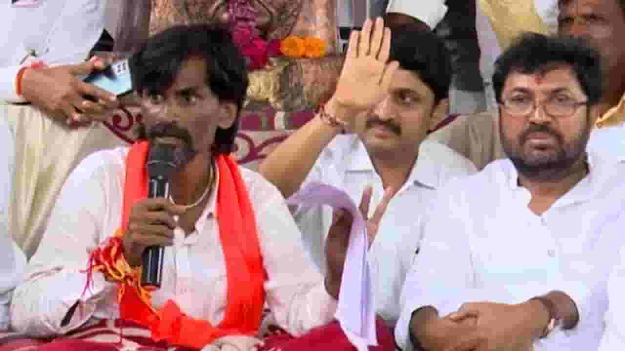 Manoj Jarange Patil : मनोज जरांगे पाटील यांच्या या आहेत पाच मागण्या, अद्याप एकही मागणी मान्य झाली नसल्याचा आरोप