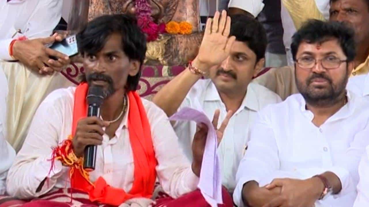 Manoj Jarange Patil : मनोज जरांगे पाटील यांच्या या आहेत पाच मागण्या, अद्याप एकही मागणी मान्य झाली नसल्याचा आरोप Manoj Jarange Patil : मनोज जरांगे पाटील यांच्या या आहेत पाच मागण्या, अद्याप एकही मागणी मान्य झाली नसल्याचा आरोप