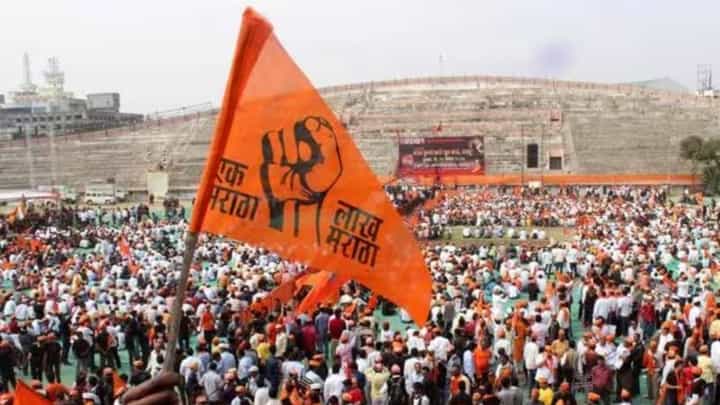 'Maratha Reservation च्या नावे जर सरकारने यंदा भरती रद्द केली तर...', कुणी दिला थेट इशारा? 'Maratha Reservation च्या नावे जर सरकारने यंदा भरती रद्द केली तर...', कुणी दिला थेट इशारा?