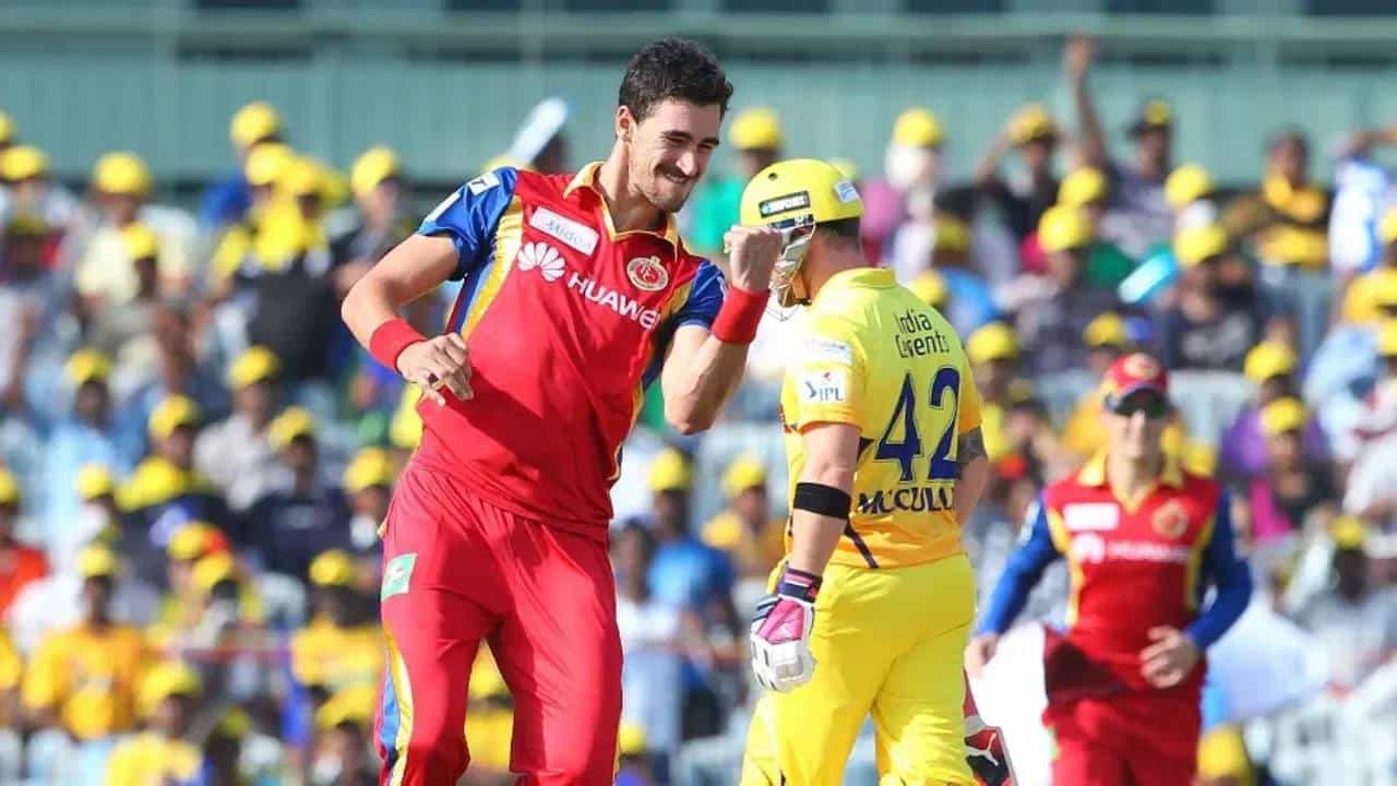 ऑस्ट्रेलियाचा स्टार वेगवान गोलंदाज मिचेल स्टार्क याने पुन्हा एकदा आयपीएलमध्ये खेळण्याची इच्छा व्यक्त केली आहे. कसोटी क्रिकेटसाठी त्याने आयपीएलमध्ये न खेळण्याचा निर्णय घेतला होता. आता 9 वर्षानंतर पुन्हा एकदा आयपीएलमध्ये खेळण्याची इच्छा व्यक्त केली आहे.
