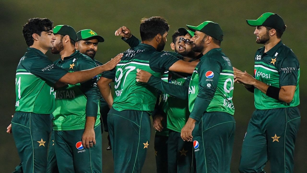 Icc World Cup 2023 साठी पाकिस्तानची टीम जाहीर, स्टार बॉलर दुखापतीमुळे बाहेर Icc World Cup 2023 साठी पाकिस्तानची टीम जाहीर, स्टार बॉलर दुखापतीमुळे बाहेर