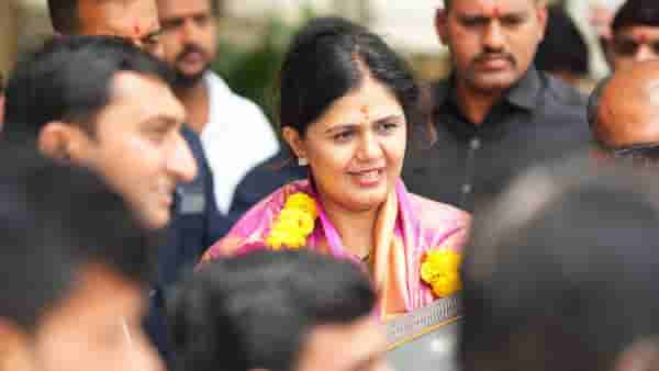 Pankaja Munde : आपण मरणारे नसून…, पंकजा मुंडे यांनी मराठा तरुणांना काय केले आवाहन?
