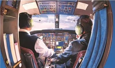 Pune News | आता तंत्रज्ञानामुळे कळणार पायलट थकला, विमानातील त्या घटनेनंतर विमान कंपनीचा निर्णय