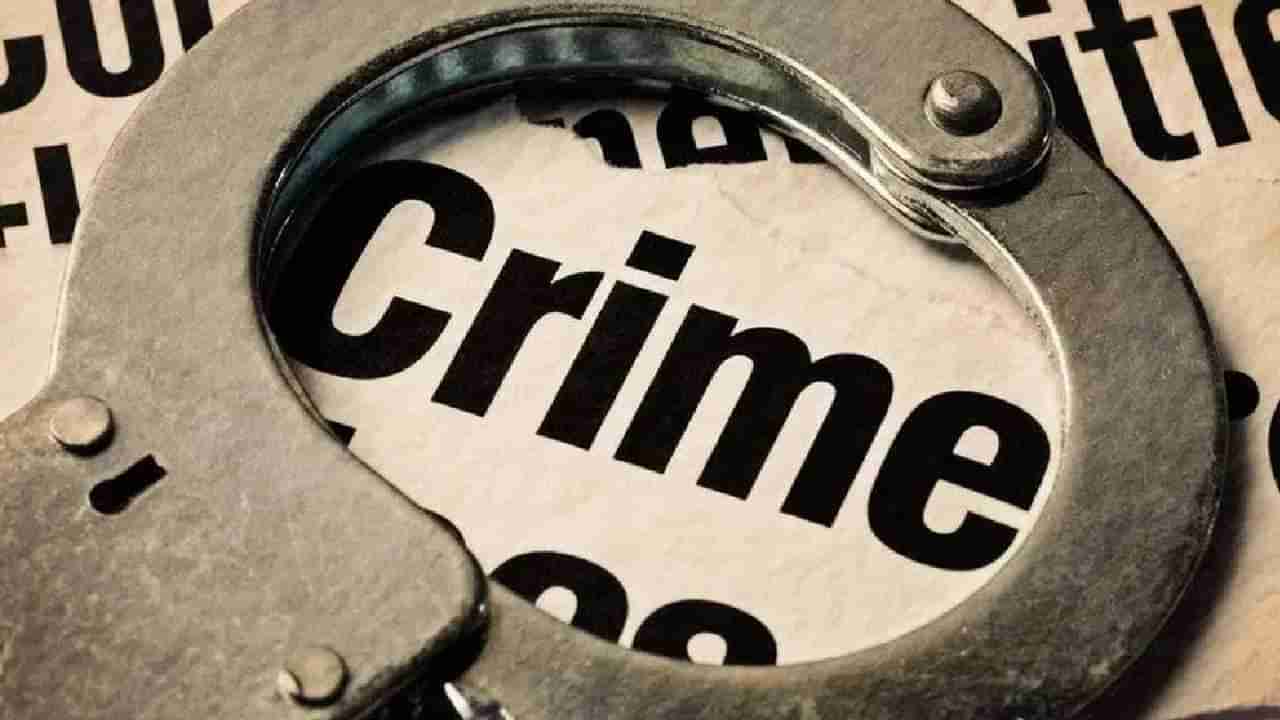 Pune Crime : मिठाईचं आमिष दाखवत निर्जन स्थळी नेलं आणि... चिमुरडीच्या ओरडण्याने रहिवासी झाले सावध, धाव घेत..