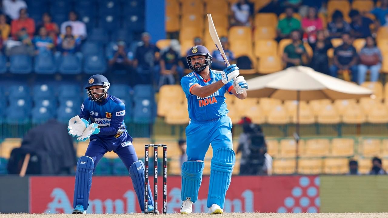 Rohit Sharma याचा श्रीलंका विरुद्ध मोठा कारनामा, सचिन तेंडुलकर याचा रेकॉर्ड ब्रेक