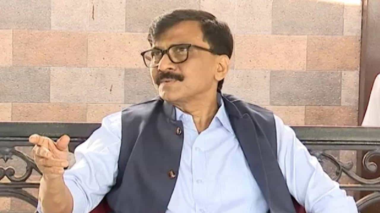 2024 मध्ये देशात परिवर्तन घडवून आणायचंय, इडापीडा नष्ट कर; सामनातून आगामी निवडणुकीवर भाष्य