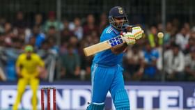 सूर्यकुमारने वनडे फॉर्मेट केला क्रॅक! पहिल्या 10 चेंडूंचं असं गणित सूर्यकुमारने वनडे फॉर्मेट केला क्रॅक! पहिल्या 10 चेंडूंचं असं गणित