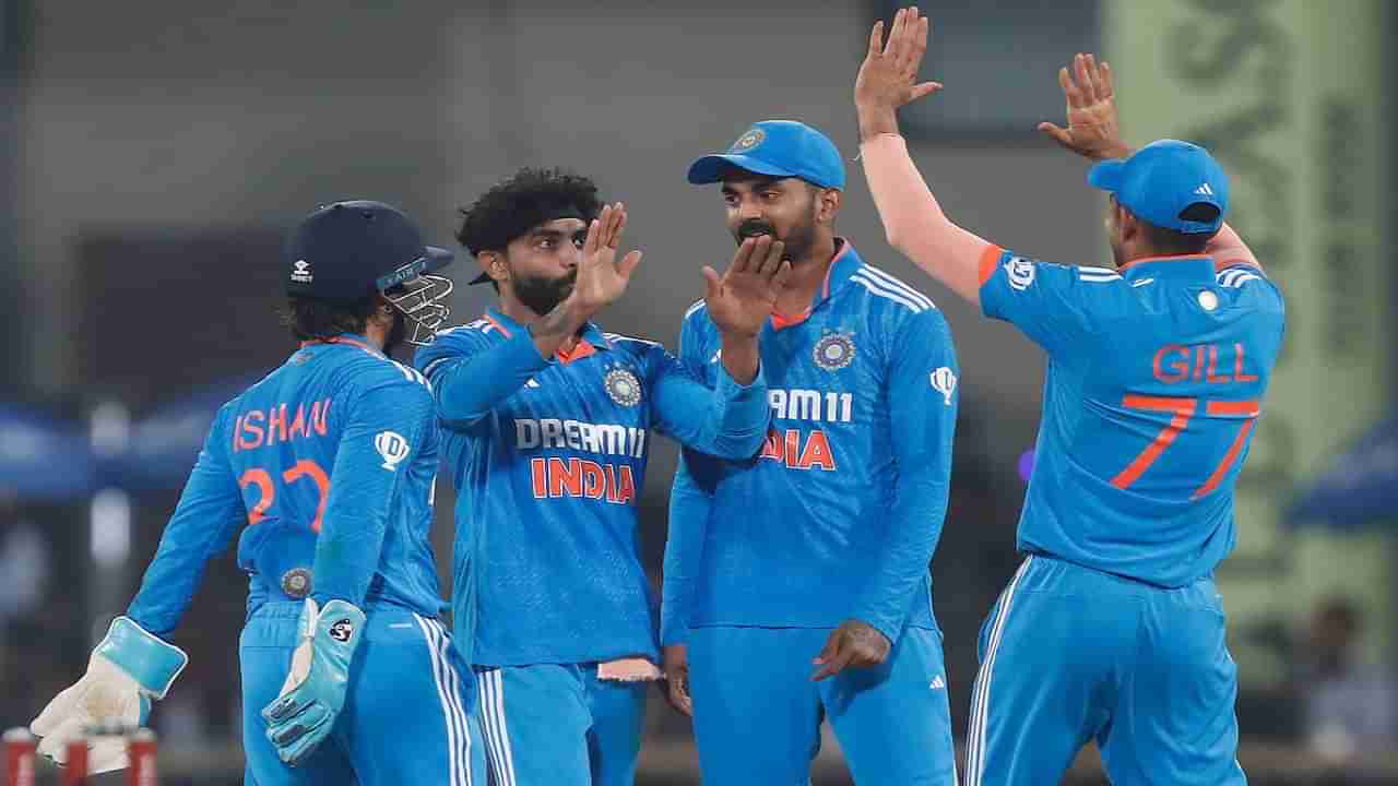 IND vs AUS 2nd Odi | टीम इंडियाचा कांगारुंवर 99 धावांनी दणदणीत विजय, 2-0 ने मालिकाही जिंकली