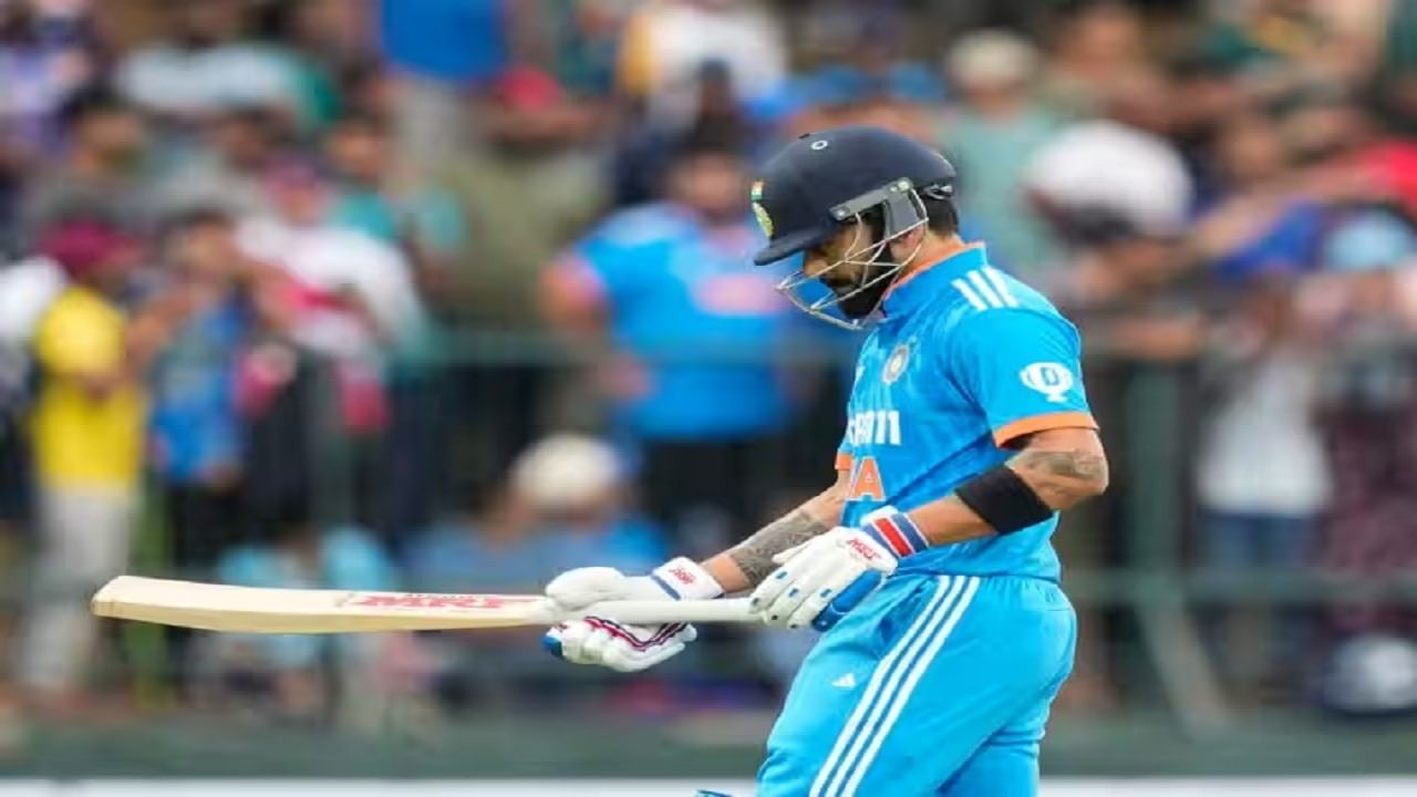 विराटने पाकिस्तान विरुद्धच्या साखळी फेरीत 4 धावाच केल्या.  मात्र विराट आता 10 तारखेच्या सामन्यात धमाका करु शकतो. विराटने आशिया कपमध्येच पाकिस्तान विरुद्ध वनडे क्रिकेटमध्ये हायस्कोअर केला होता.