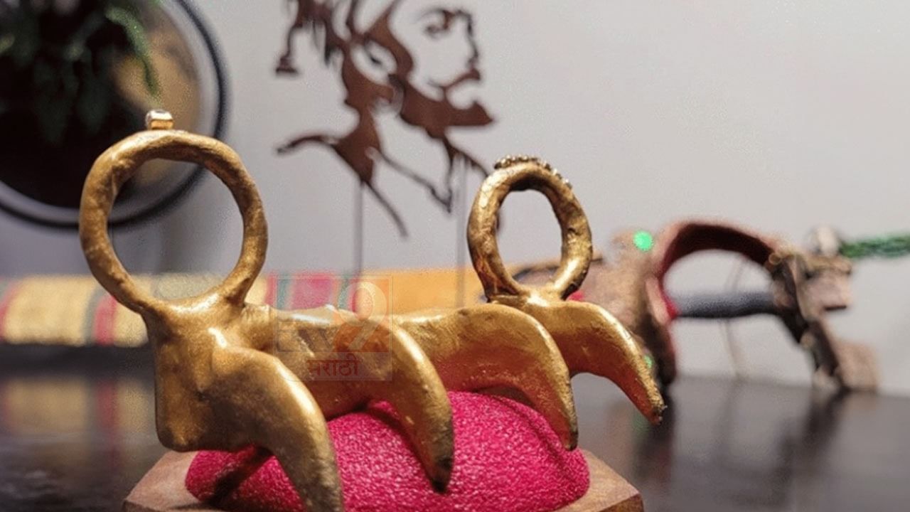 छत्रपती शिवाजी महाराजांची वाघनखं 3 वर्षासाठी भारतात आणणार, महाराष्ट्रात वाघनखं 'या' दिवशी पोहोचणार छत्रपती शिवाजी महाराजांची वाघनखं 3 वर्षासाठी भारतात आणणार, महाराष्ट्रात वाघनखं 'या' दिवशी पोहोचणार