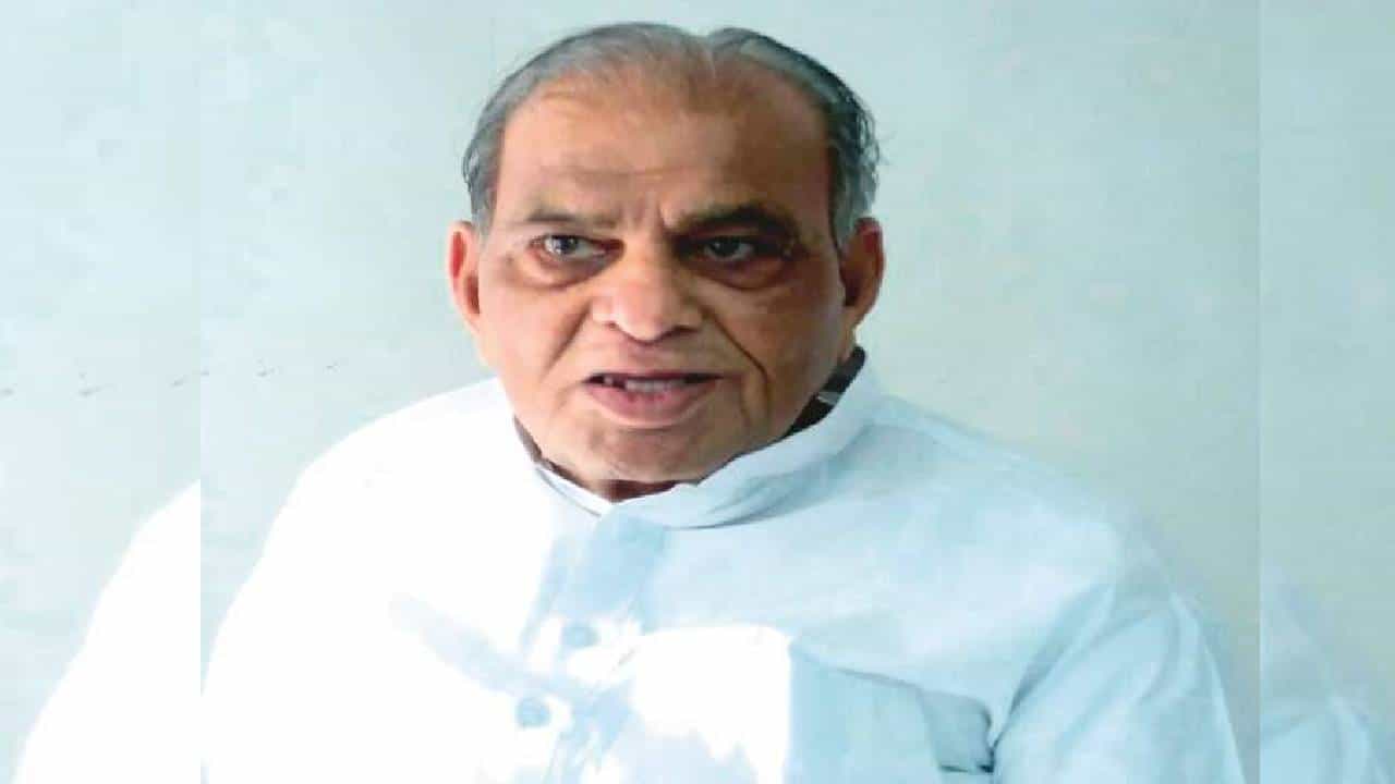 माजी केंद्रीय मंत्री बबनराव ढाकणे यांचं निधन, वयाच्या 85 व्या वर्षी घेतला अखेरचा श्वास