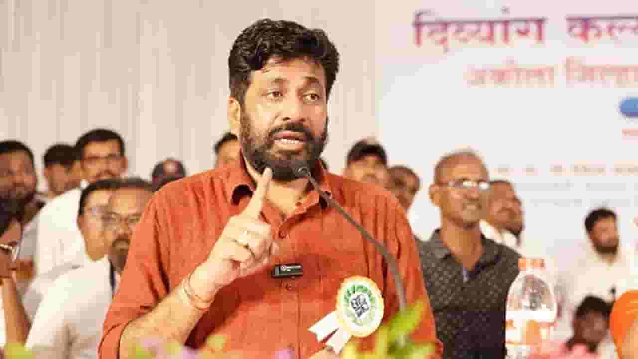 Maratha Reservation : ... तोपर्यंत जरांगे पाटील यांनी आंदोलनावर ठाम रहावं, बच्चू कडू यांचं मोठं वक्तव्य काय?