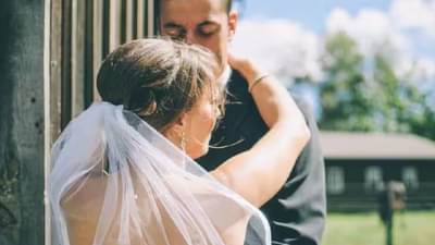 VIRAL NEWS : लाखोंचे बिल न भरताच वधू-वर पळून गेले