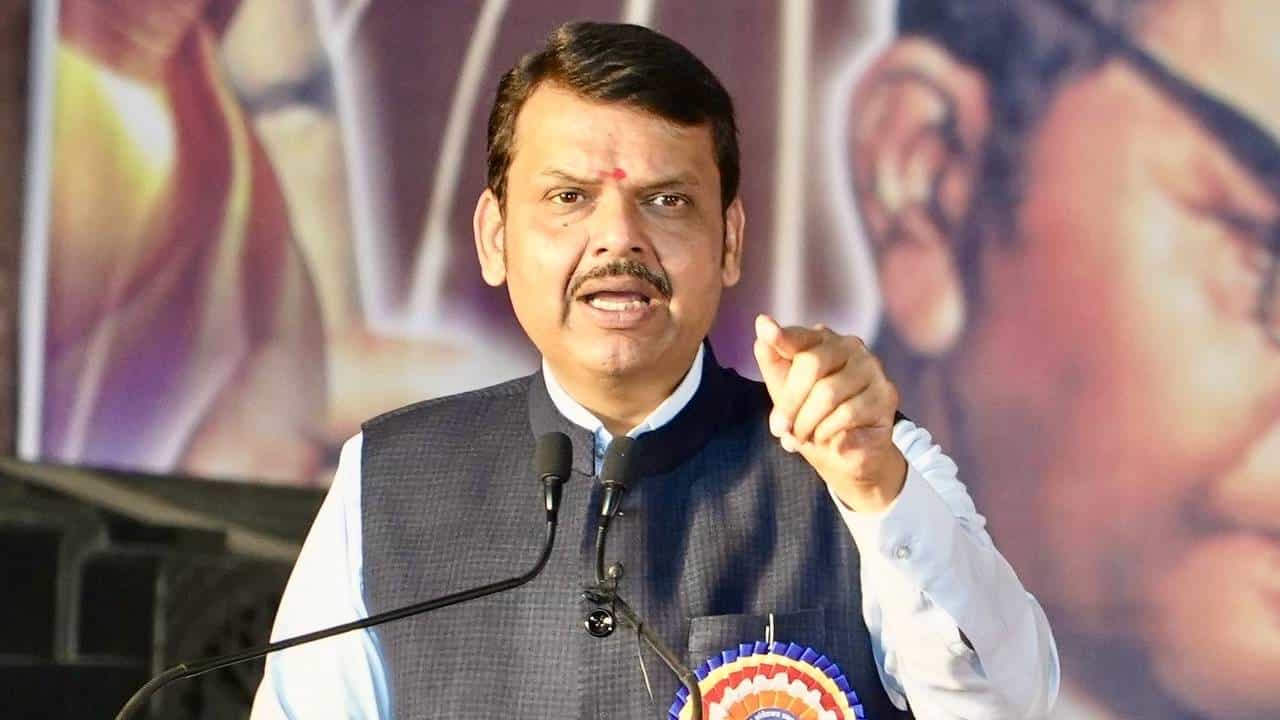 संजय राऊत यांची मानसिकता विकृत, देवेंद्र फडणवीस नेमकं काय म्हणाले?