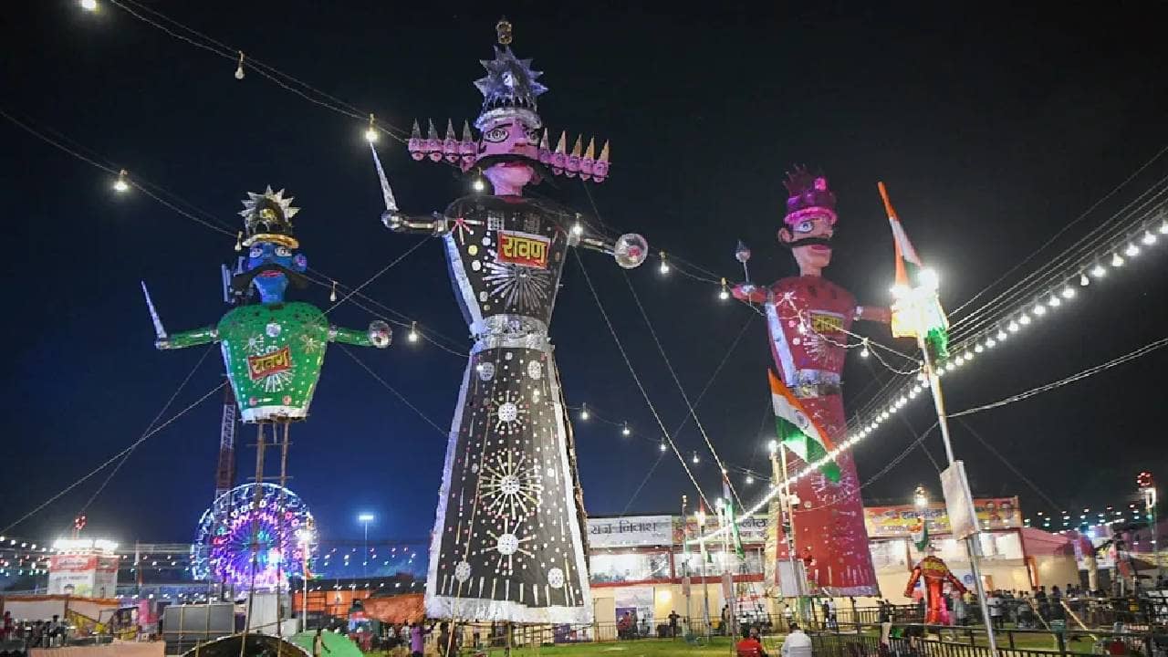 Dussehra 2023 : दसऱ्याच्या दिवशी अवश्य करा हे उपाय, आर्थिक स्थिती होईल उत्तम