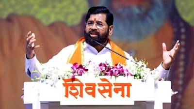 महाराष्ट्रभर आंदोलनं, जाळपोळ...; मुख्यमंत्री शिंदे अॅक्शन मोडमध्ये, रात्री न झोपता परिस्थितीचा आढावा