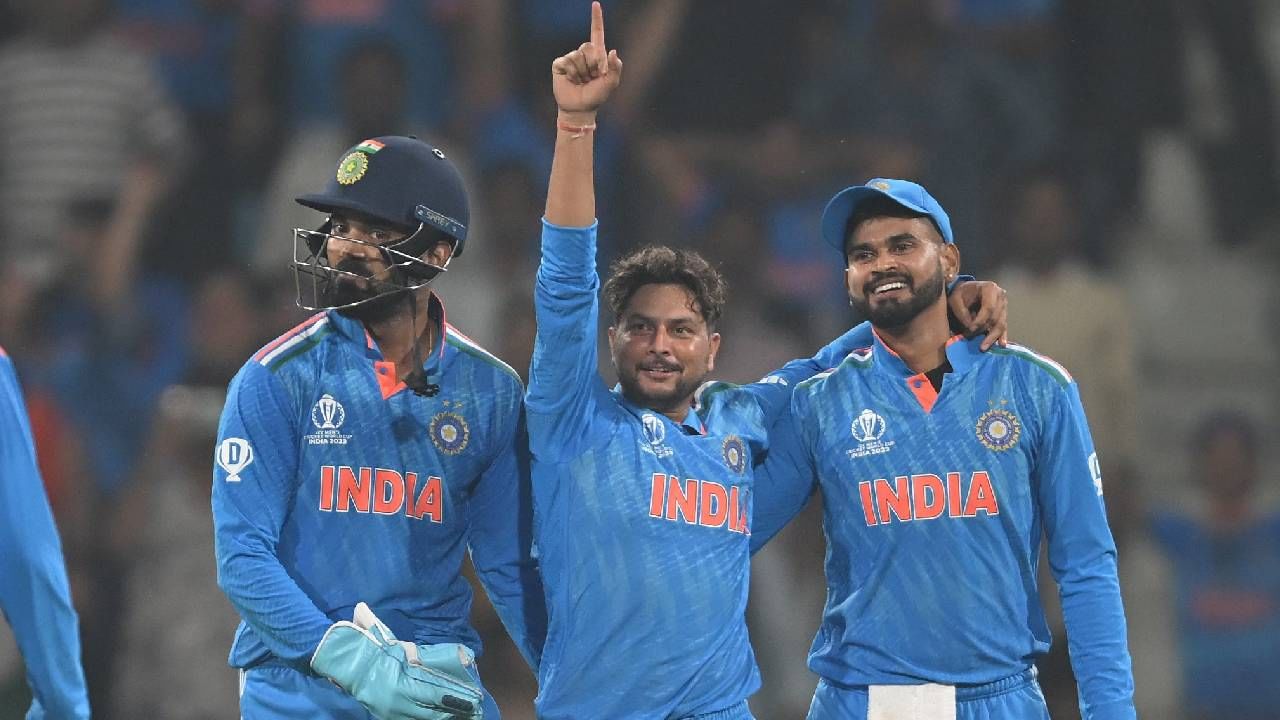 IND vs ENG : रोहित सेनेने केला इंग्लंडकडून 'लगान' वसूल, टीम इंडियाची उपांत्य फेरीत धडक