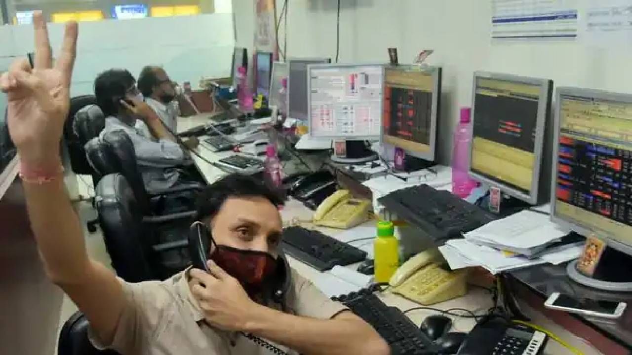 Multibagger Stock : पेट्रोलियम स्टॉकवर सर्वच फिदा, असा जोरदार दिला परतावा