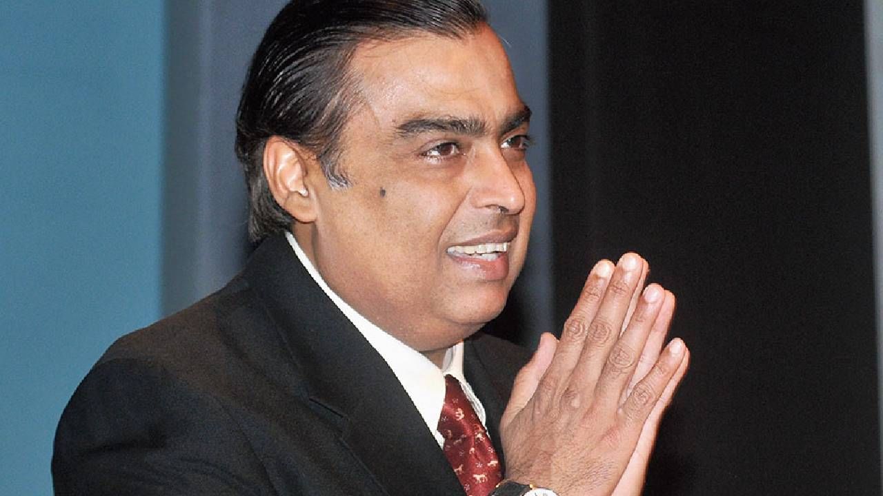 Mukesh Ambani | काळाचा महिमा दुसरं काय! दिग्गज उद्योजक थकले, कंपनी खरेदीसाठी भंगार विक्रेत्यांची गर्दी