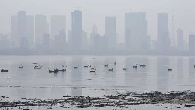 Mumbai : मुंबईकरांनो सावध व्हा! सलग तिसऱ्या दिवशी मुंबईची हवा दिल्लीपेक्षा खराब