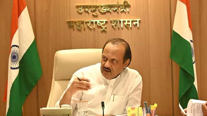 Ajit Pawar Letter : महायुतीमध्ये सामील होऊन 100 दिवस, अजितदादांचं जनतेला पत्र, बघा काय म्हटलं? Ajit Pawar Letter : महायुतीमध्ये सामील होऊन 100 दिवस, अजितदादांचं जनतेला पत्र, बघा काय म्हटलं?