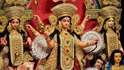 Navratri 2023 : यंदाच्या नवरात्रीत तीस वर्षानंतर जुळून येतोय दूर्लभ योग, फक्त हा एक उपाय चमकवू शकतो तुमचे भाग्य