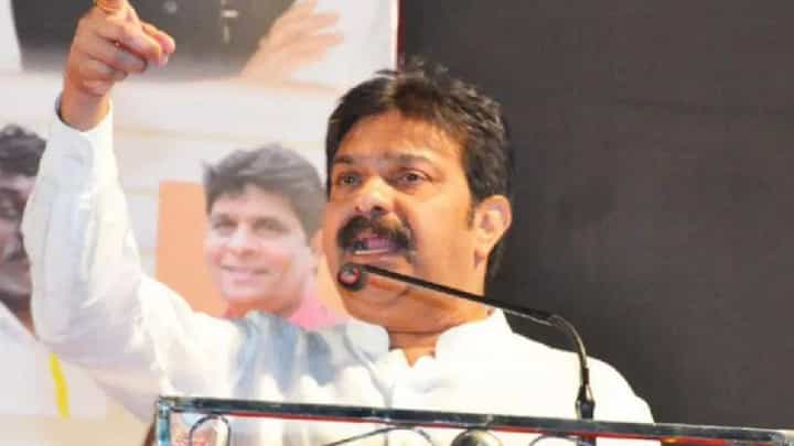 Prasad Lad : मराठा आरक्षणासाठी आंदोलन करण्यापेक्षा... प्रसाद लाड यांनी मराठा युवकांना दिला सल्ला Prasad Lad : मराठा आरक्षणासाठी आंदोलन करण्यापेक्षा... प्रसाद लाड यांनी मराठा युवकांना दिला सल्ला