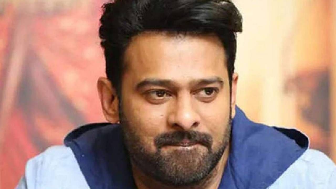 Prabhas : 'बाहुबली' फेम प्रभासच्या लग्नाविषयी काकीकडून मोठा खुलासा; म्हणाल्या तुम्हा सर्वांना आमंत्रित..