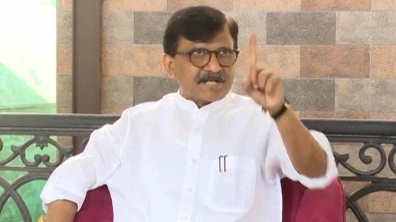 31 डिसेंबरपर्यंत सरकारच्या भविष्याचा फैसला लागणार? संजय राऊत नेमकं काय म्हणाले?