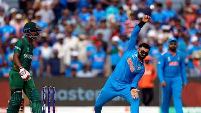 IND vs BAN | बांगलादेशविरूद्धच्या मॅचमध्ये विराट कोहलीची बेबी ओव्हर, व्हिडीओ तुफान व्हायरल!