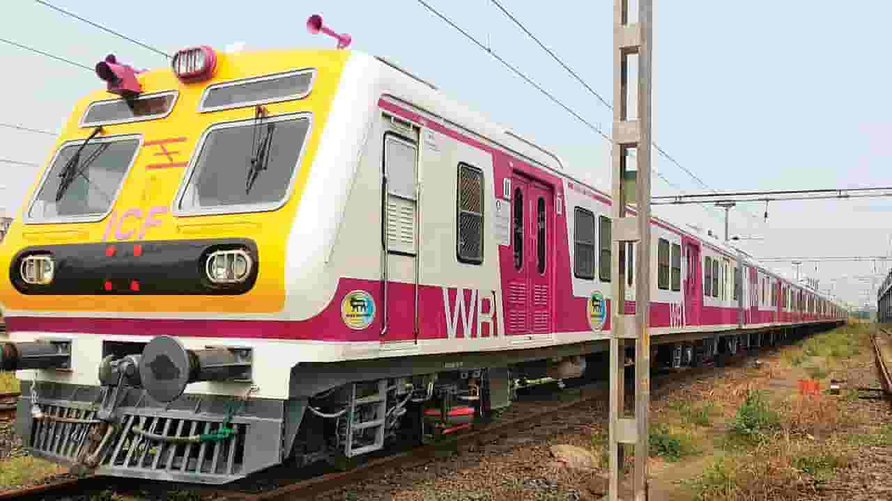 Mumbai Railway Mega Block | मुंबईकरांनो महत्त्वाची बातमी, 'या' मार्गावर ११ दिवसांचा ब्लॉक; २,५२५ लोकल रद्द Mumbai Railway Mega Block | मुंबईकरांनो महत्त्वाची बातमी, 'या' मार्गावर ११ दिवसांचा ब्लॉक; २,५२५ लोकल रद्द