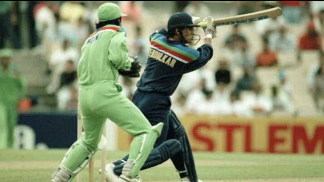 1992 World Cup: सिडनी येथे झालेल्या भारत आणि पाकिस्तान यांच्यातील सामन्यात मोहम्मद अझरुद्दीन याच्या नेतृत्वाखाली टीम इंडियाने प्रथमच पाकिस्तानचा पराभव केला होता. भारताने हा सामना 43 धावांनी जिंकला होता.