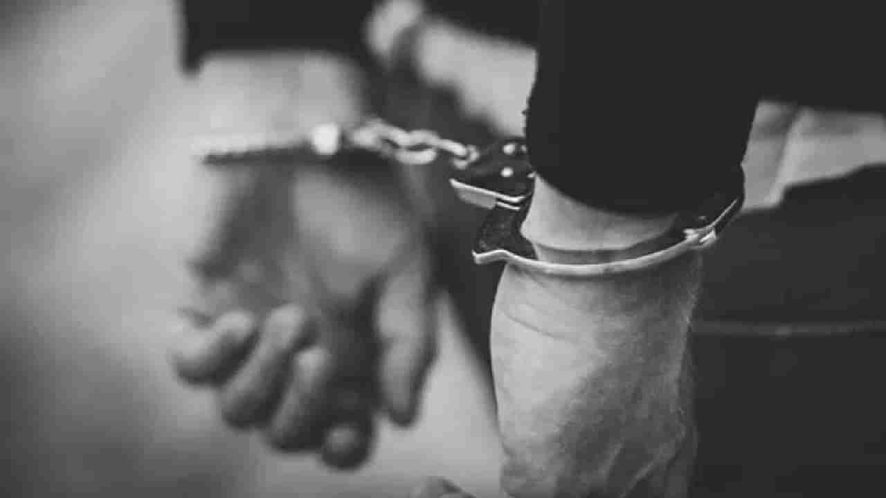 Mumbai Crime : व्यसनासाठी हवा होता पैसा, चेन स्नॅचिंग करणाऱ्या दोघांच्या पोलिसांनी आवळल्या मुसक्या