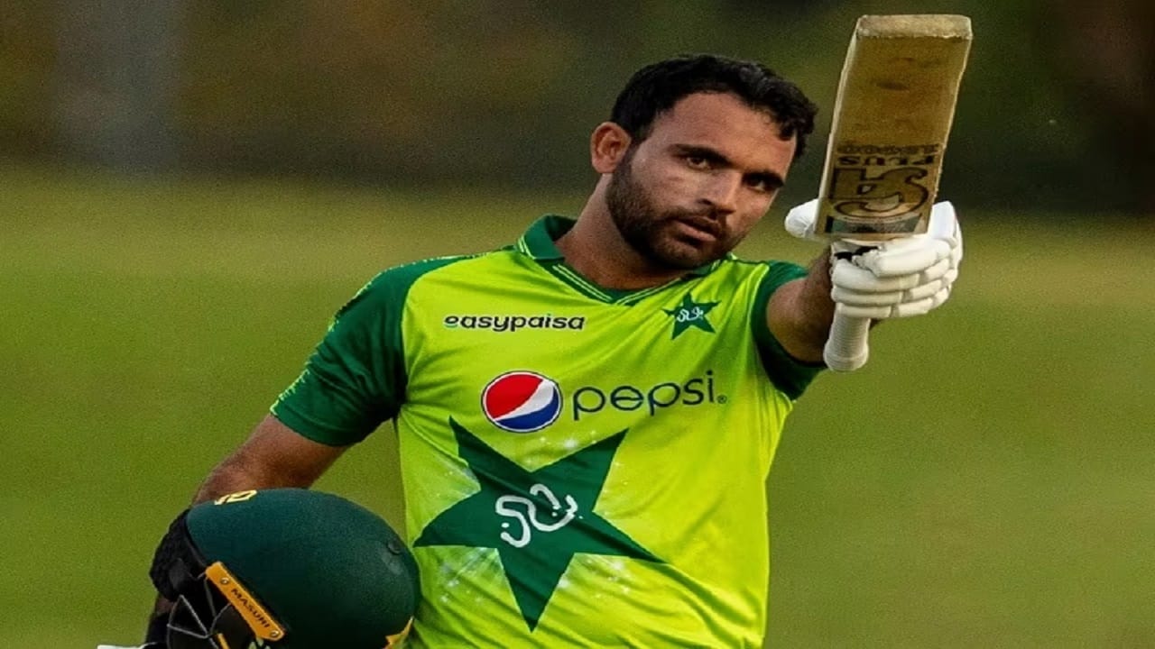 तिसऱ्या स्थानी पाकिस्तानचा फखर जमा आहे. फखरने 2019 वर्ल्ड कपपासून 34 सामन्यांमध्ये 6 शतकं ठोकली आहेत.