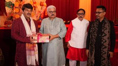 TV9 Festival of India : भाजप खासदार मनोज तिवारी यांच्याकडून संगिताच्या माध्यमातून देवीला नमन