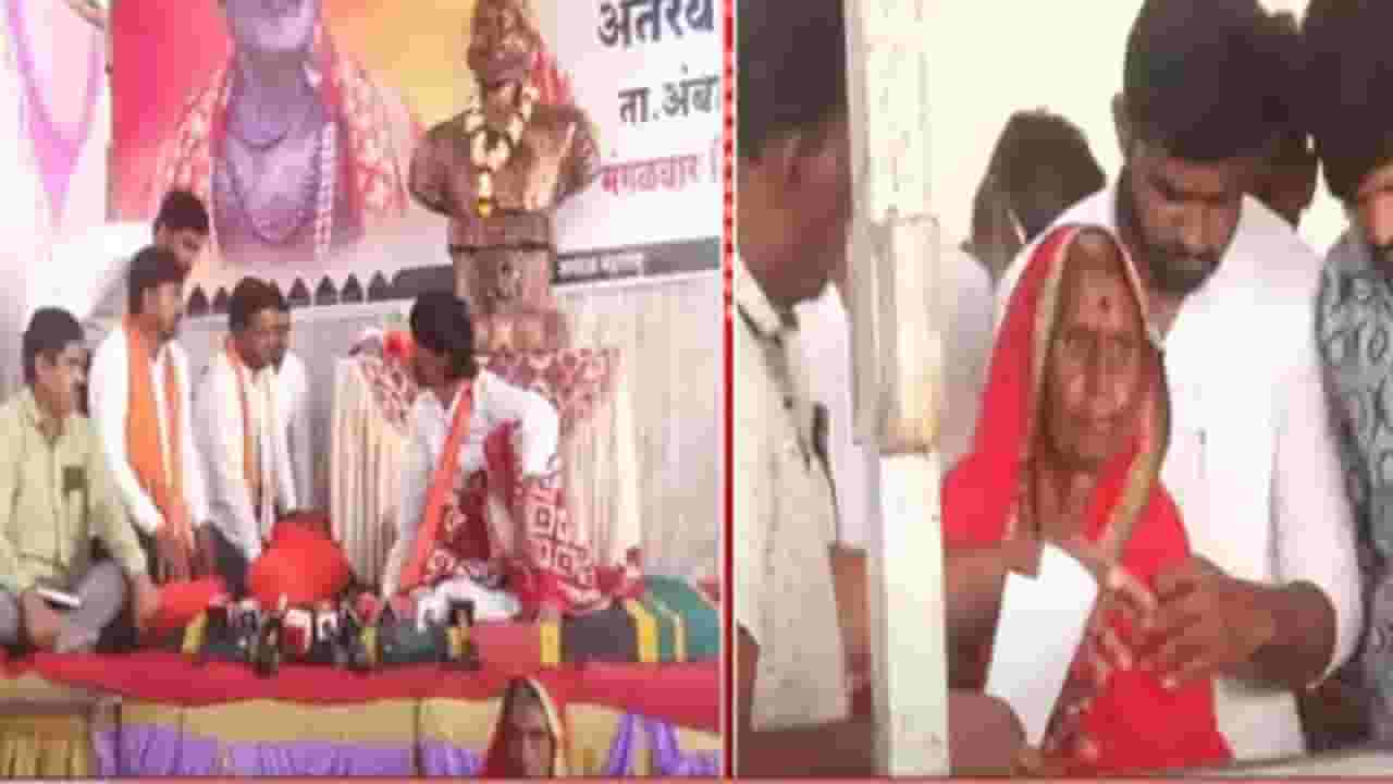 Manoj Jarange Patil : मी मरावं वाटतं का? आईला कशाला आणलं? जरांगे पाटलांनी स्टेजवरच कार्यकर्त्याला झापलं Manoj Jarange Patil : मी मरावं वाटतं का? आईला कशाला आणलं? जरांगे पाटलांनी स्टेजवरच कार्यकर्त्याला झापलं