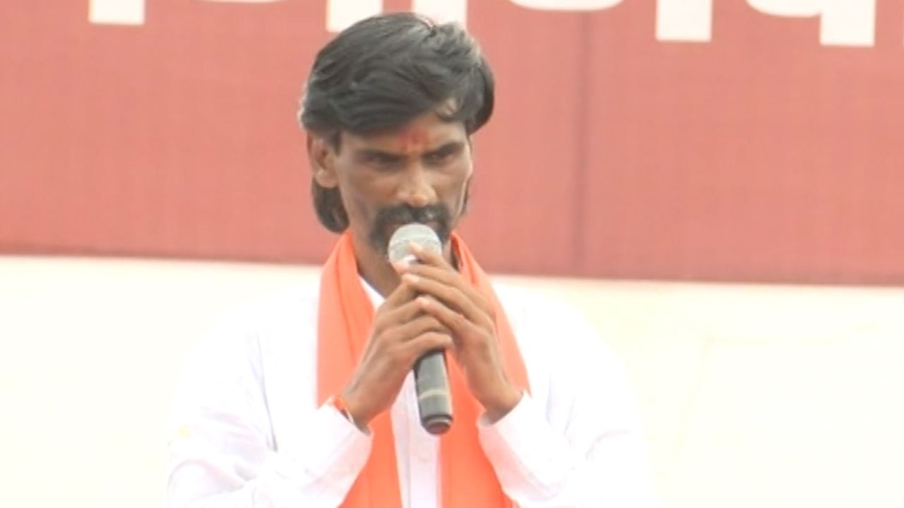 Manoj Jarange Patil | घराघरात जा...आरक्षण समजून सांगा...मनोज जरांगे पाटील यांनी दिली त्रिसूत्र Manoj Jarange Patil | घराघरात जा...आरक्षण समजून सांगा...मनोज जरांगे पाटील यांनी दिली त्रिसूत्र